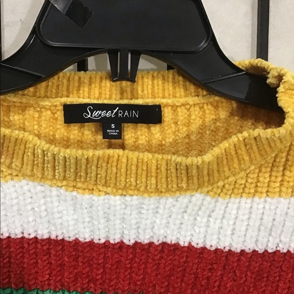 Sweet Rain Striped Cropped Sweater - Picture 2 of 3